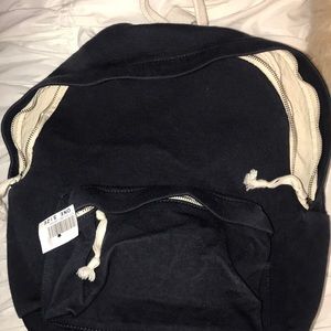Navy blue brandy Melville backpack brand new!!